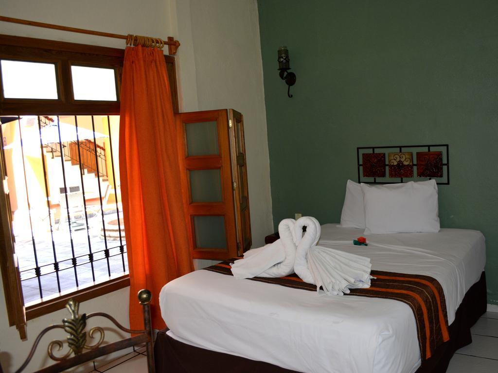 Hotel Aldama Colima Phòng bức ảnh